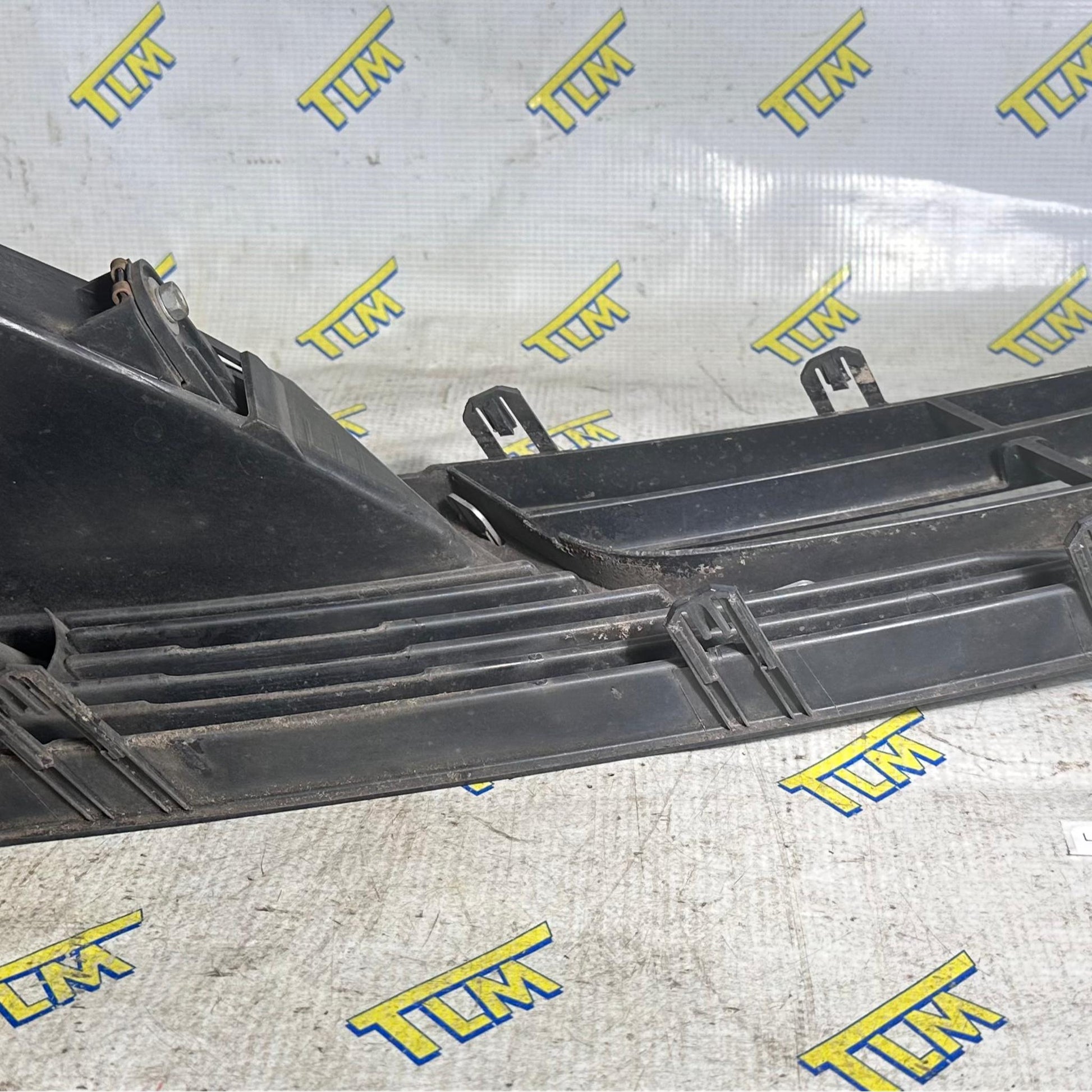 12-14 Acura TL Front Fog Grille Trim Cover Bezel DRIVER LEFT 2012 2013 2014 OEM