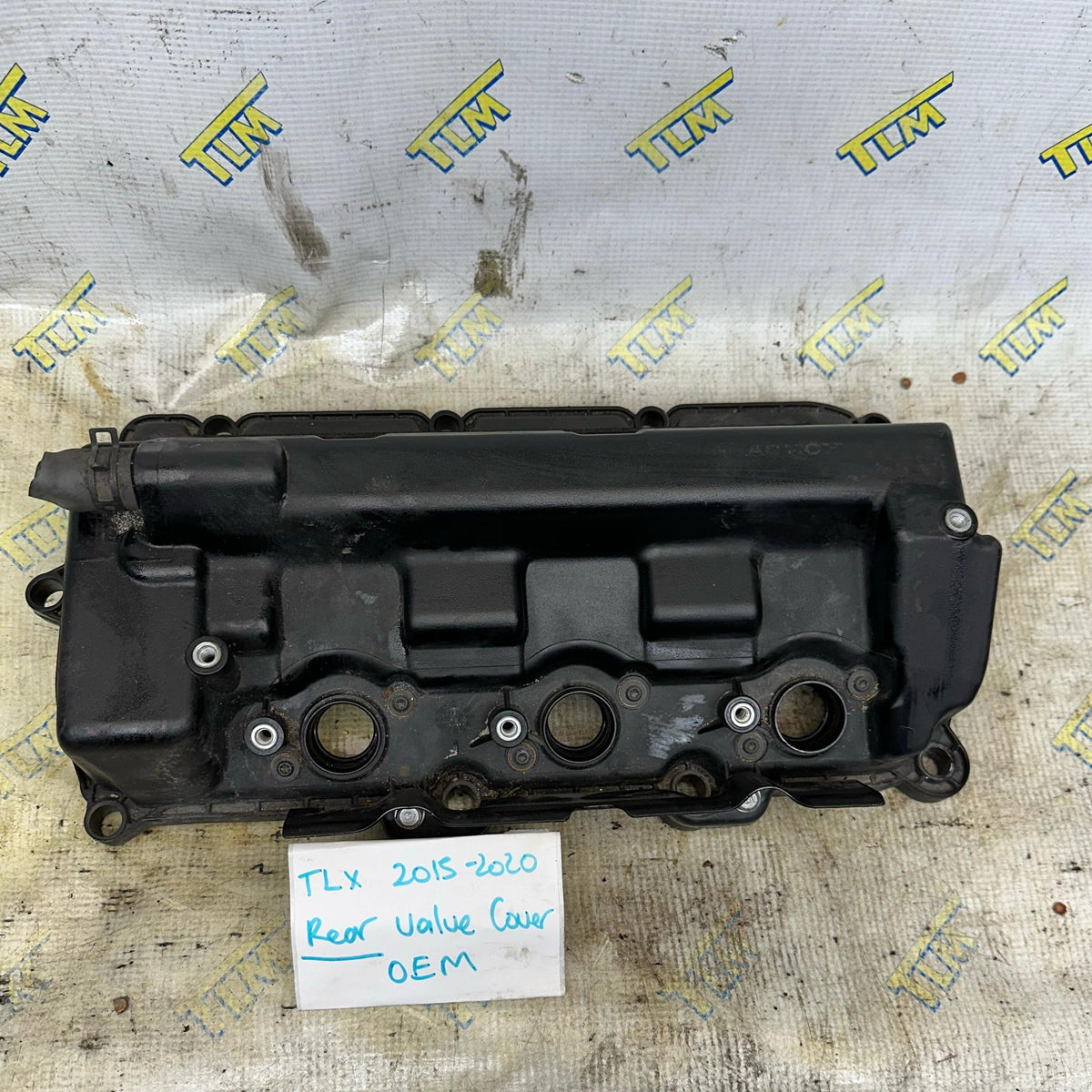 15-20 Acura TLX Rear Valve Cover 3.5 engine 2015 2016 2017 2018 2019 2020 OEM