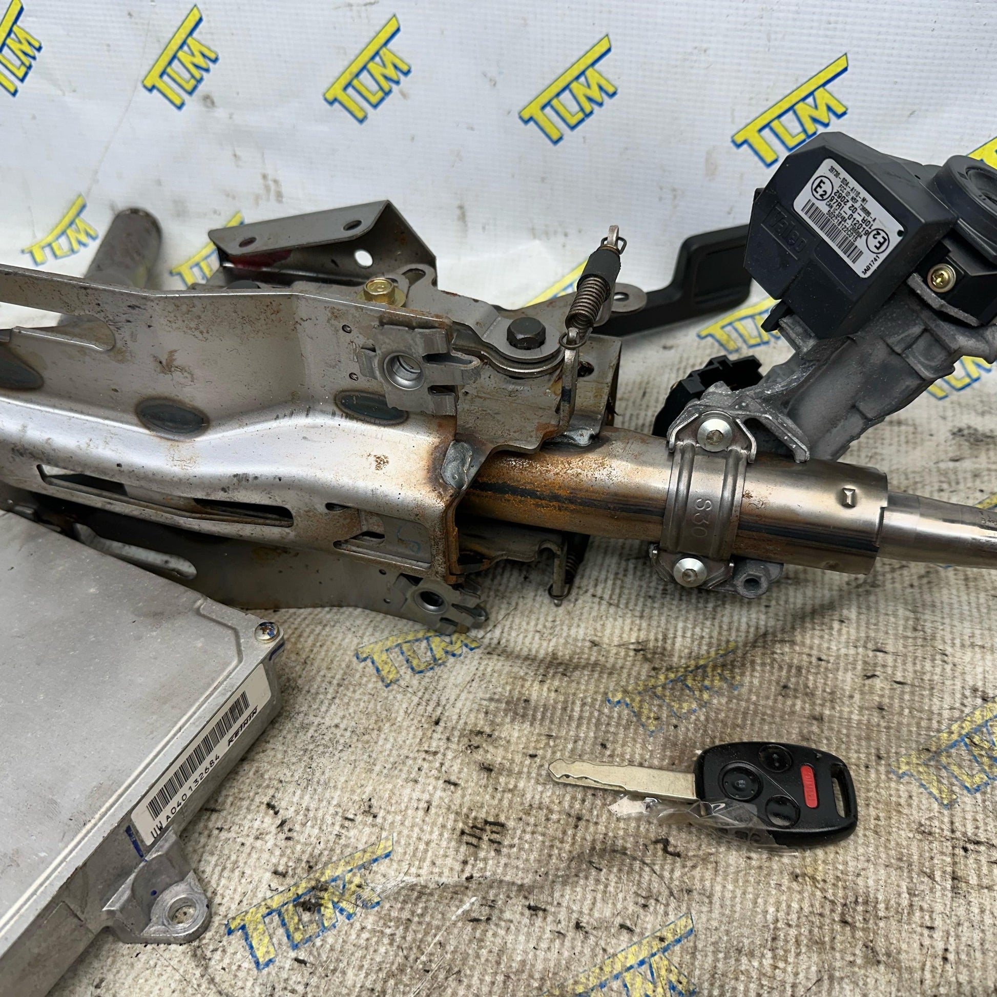 2005 Honda Accord 05 *MANUAL* ECU Immobilizer Key 6 Speed Computer RAD-A04 OEM