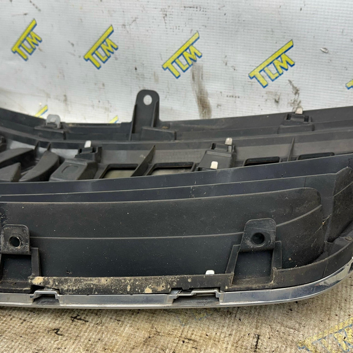 2011-2014 *ONLY* Acura TSX Grill Front Bumper Center Upper Grille 2012 2013 OEM