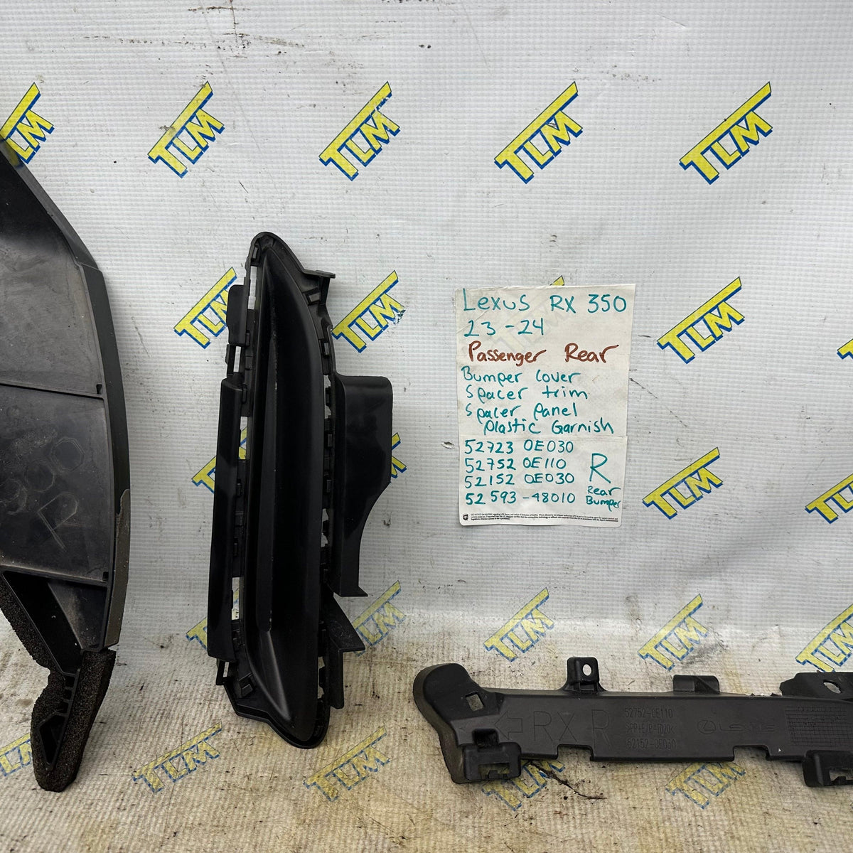 23-24 Lexus RX 350 Bumper Cover Spacer Trim Plastic 52723 52752 52152 52593 OEM