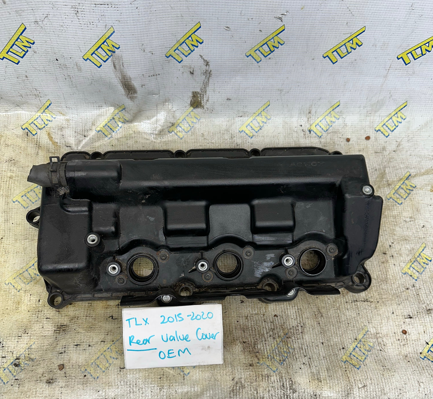 15-20 Acura TLX Rear Valve Cover 3.5 engine 2015 2016 2017 2018 2019 2020 OEM