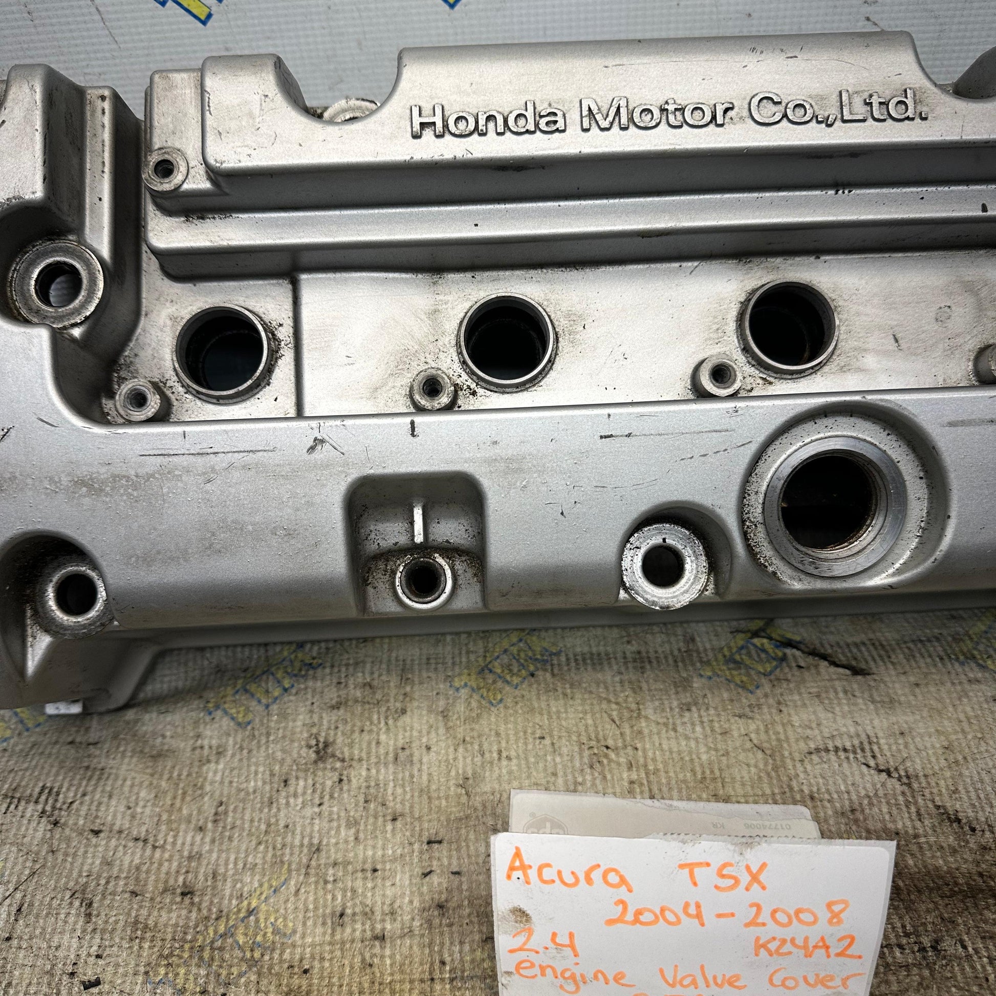 04-08 Acura TSX 2.4 Engine Valve Cover K24A2 RAA 05 06 07 08 OEM