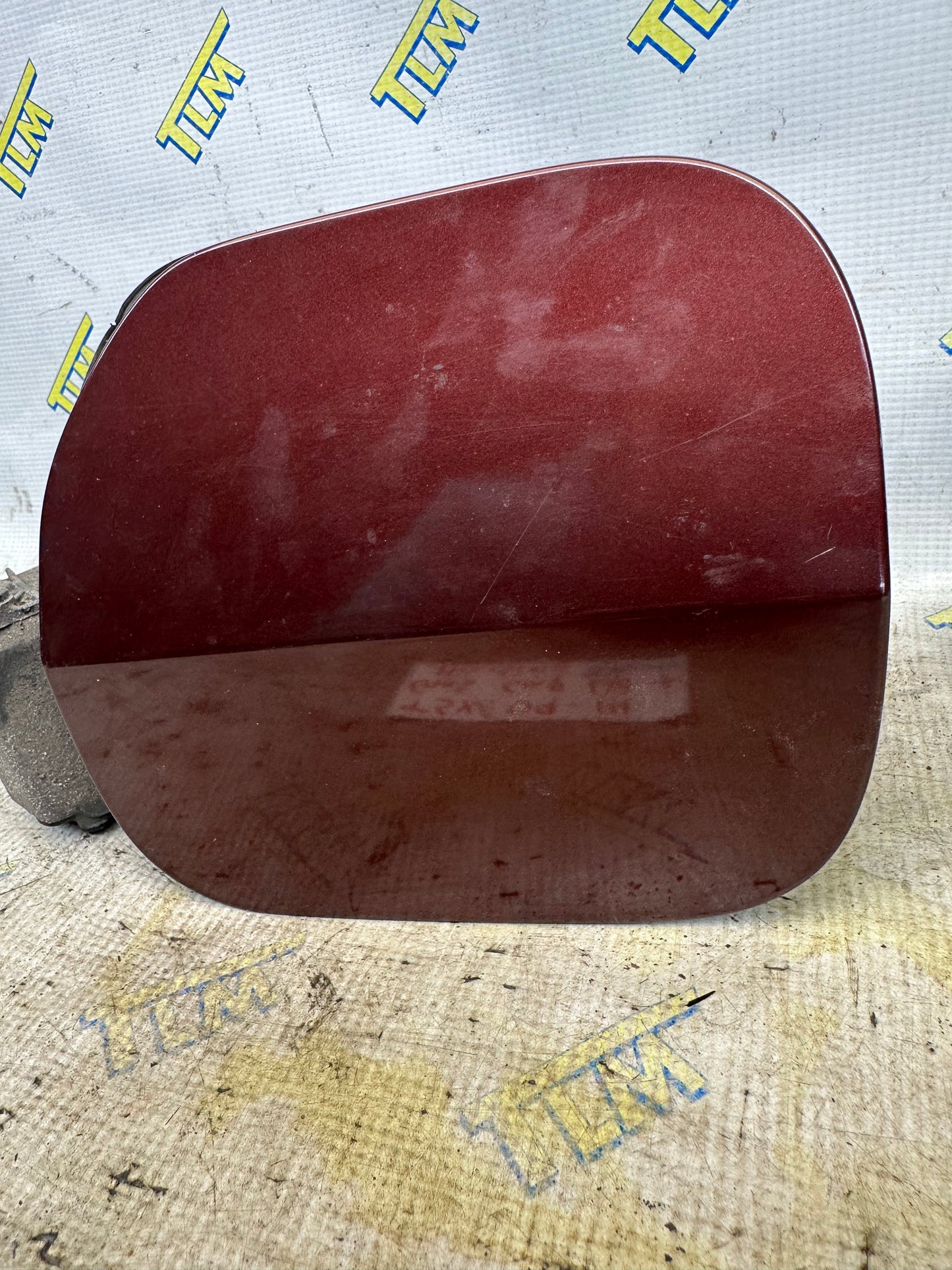 09-14 Acura TSX Fuel Gas Cap Cover Lid with Housing 2010 2011 2012 2013 Burgundy OEM