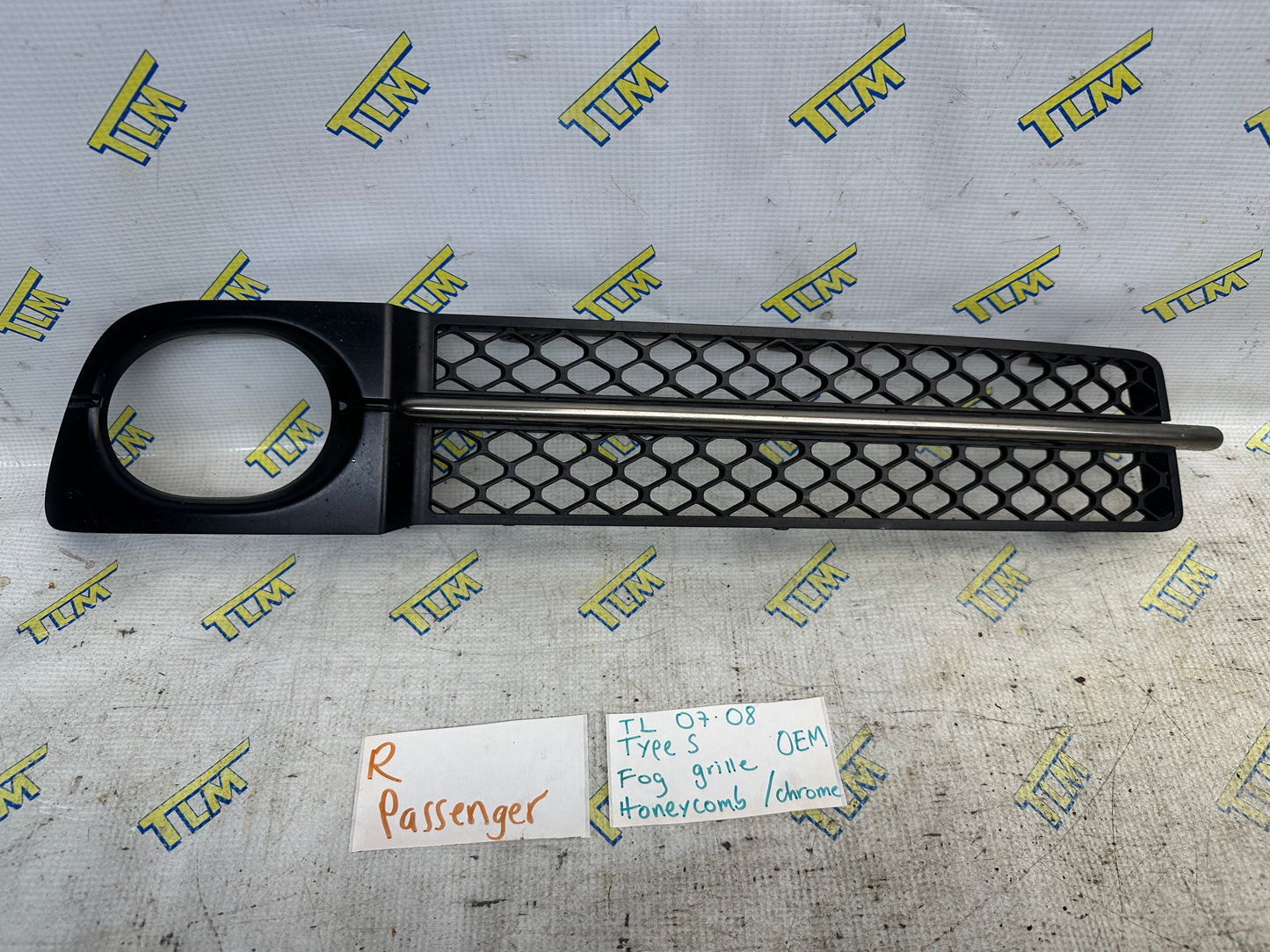 07 08 Acura TL *TYPE S* Front Fog Grille Trim Cover Bezel RIGHT PASSENGER OEM