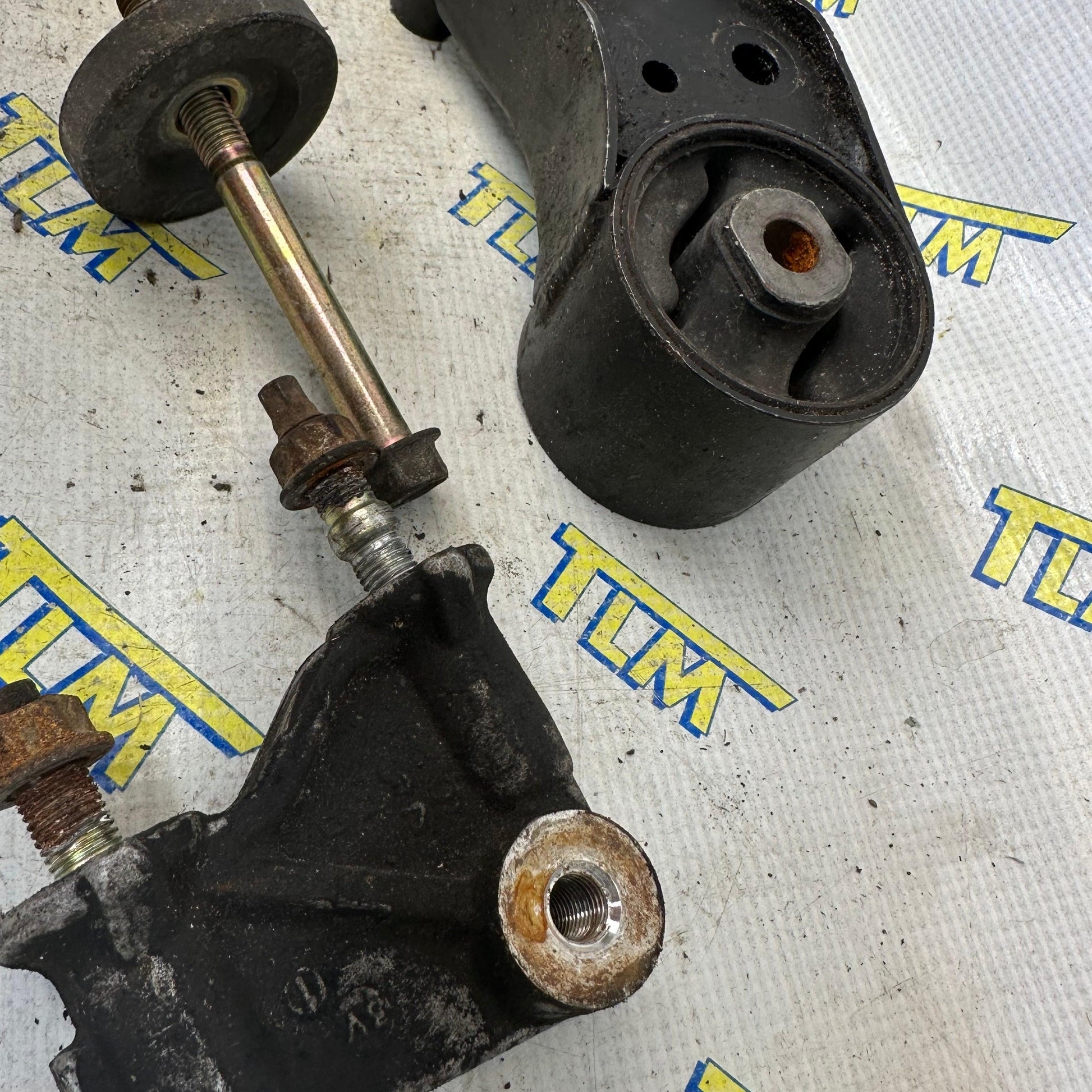 Acura TL Manual LOWER Transmission Mount Subframe Bracket MT 04 05 06 base or TYPE S 07 08 OEM