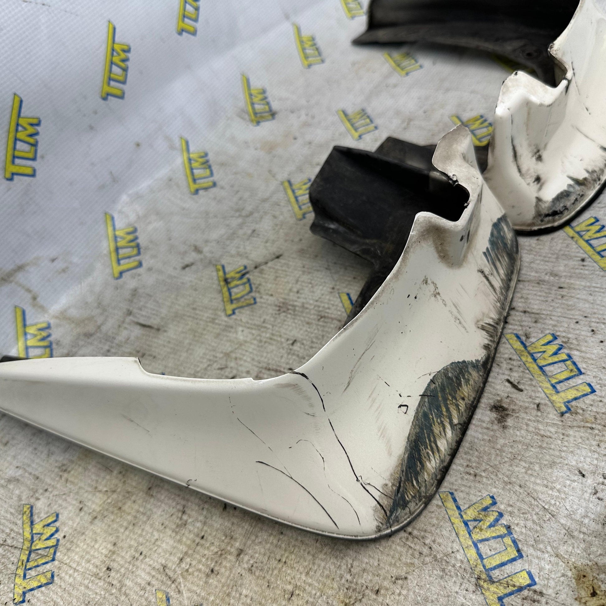 Acura TSX Mud Flap Set *wagon* White *damages* 2011 2012 2013 2014 OEM