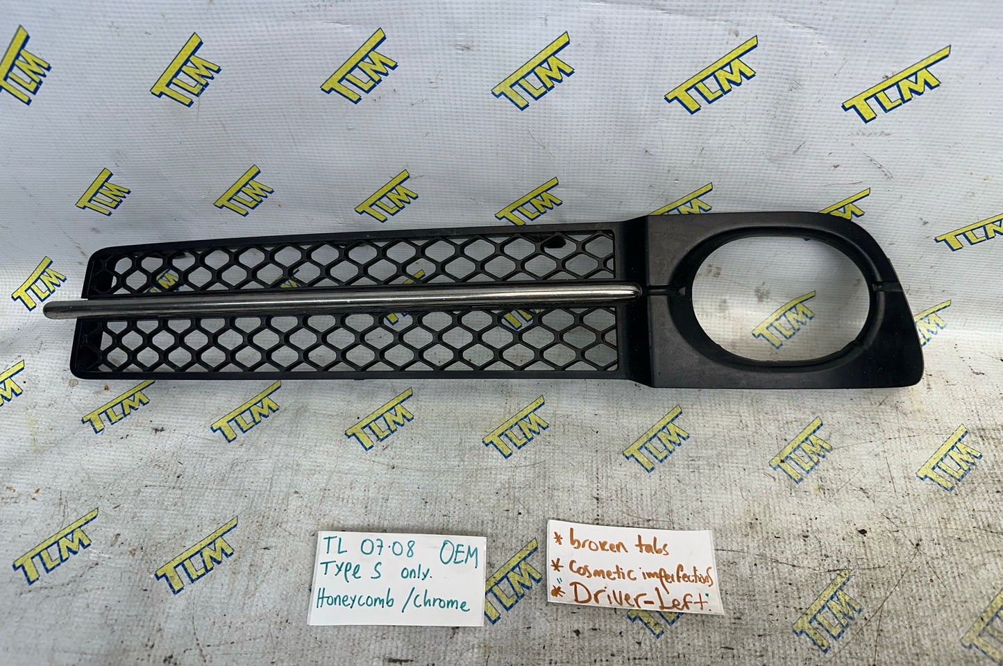 07 08 Acura TL *TYPE S* Front Fog Grille Trim *broken tabs* Cover LEFT DRIVER OEM