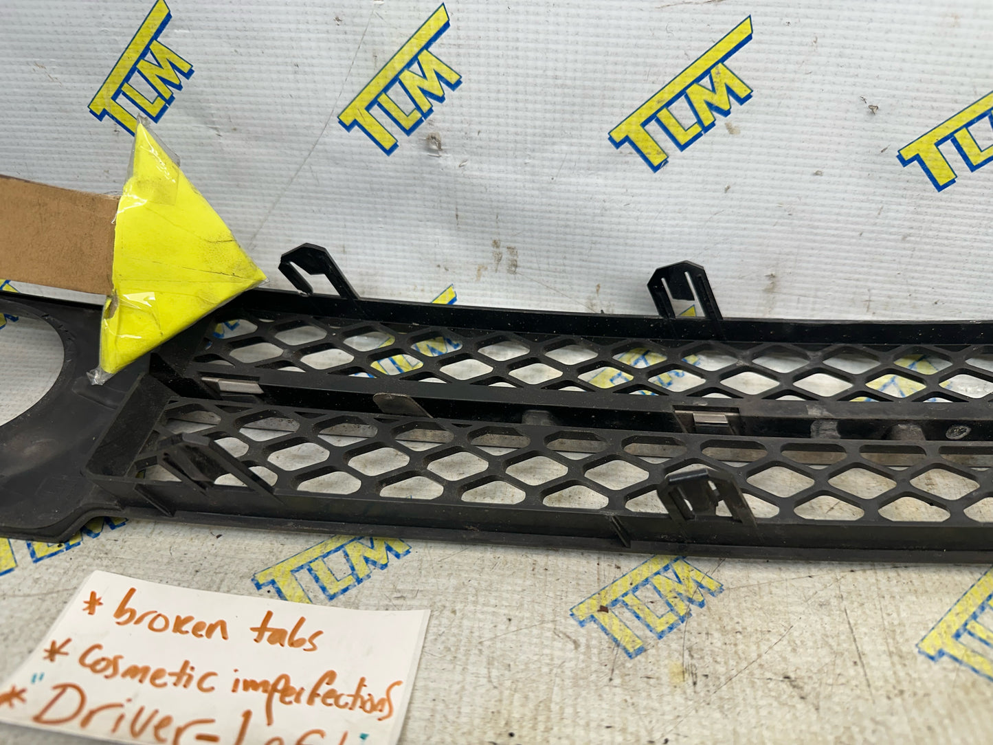 07 08 Acura TL *TYPE S* Front Fog Grille Trim *broken tabs* Cover LEFT DRIVER OEM
