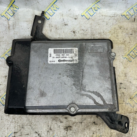 Honda Accord ECU ECM Computer Brain 37820-R84-A53 OEM