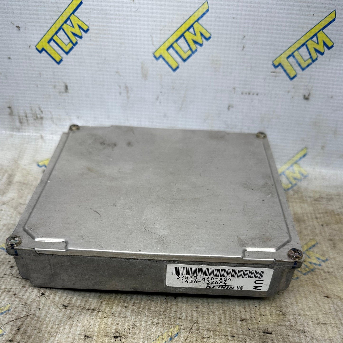 Honda Accord ECU ECM Computer Brain 37820-RAD-A04 OEM