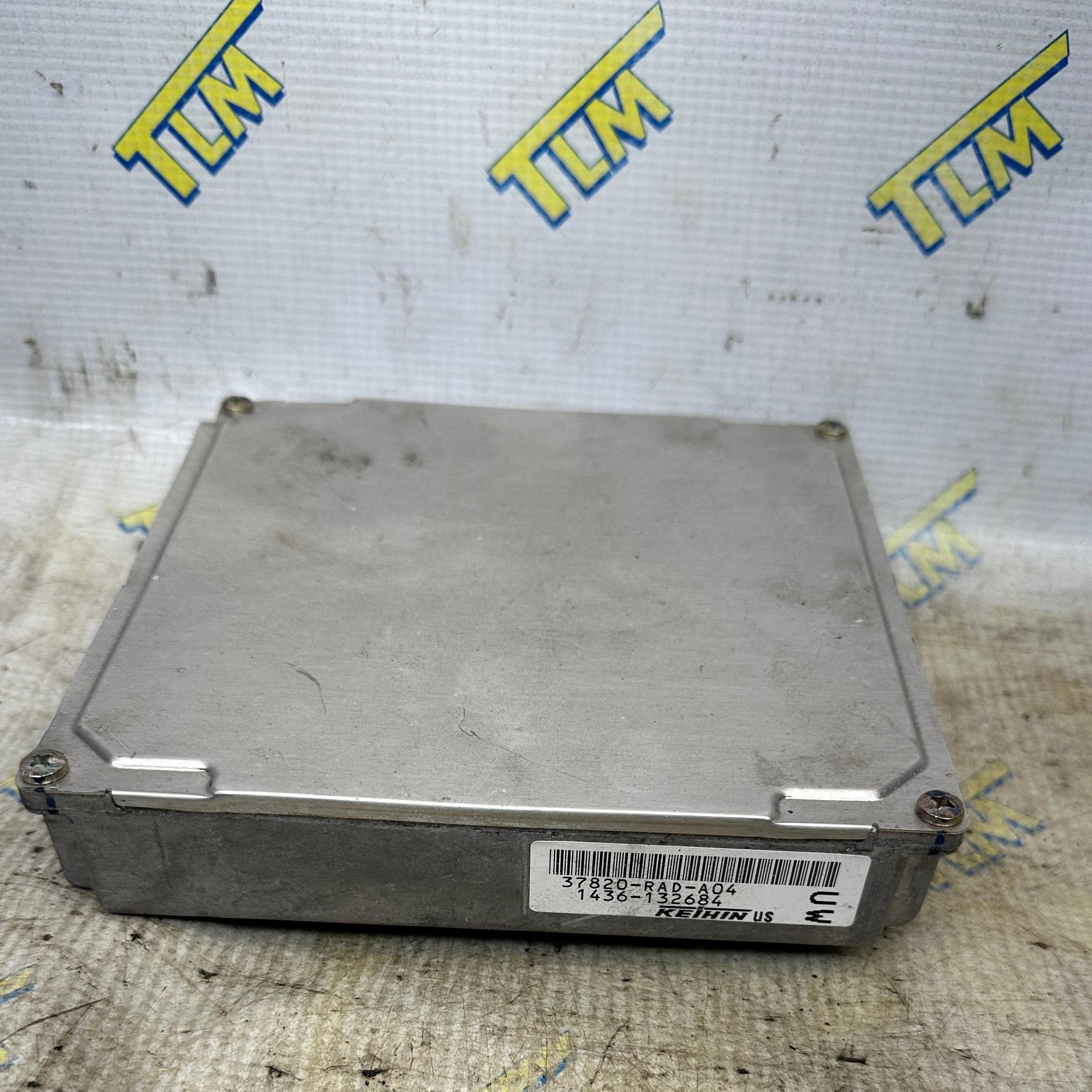 Honda Accord ECU ECM Computer Brain 37820-RAD-A04 OEM