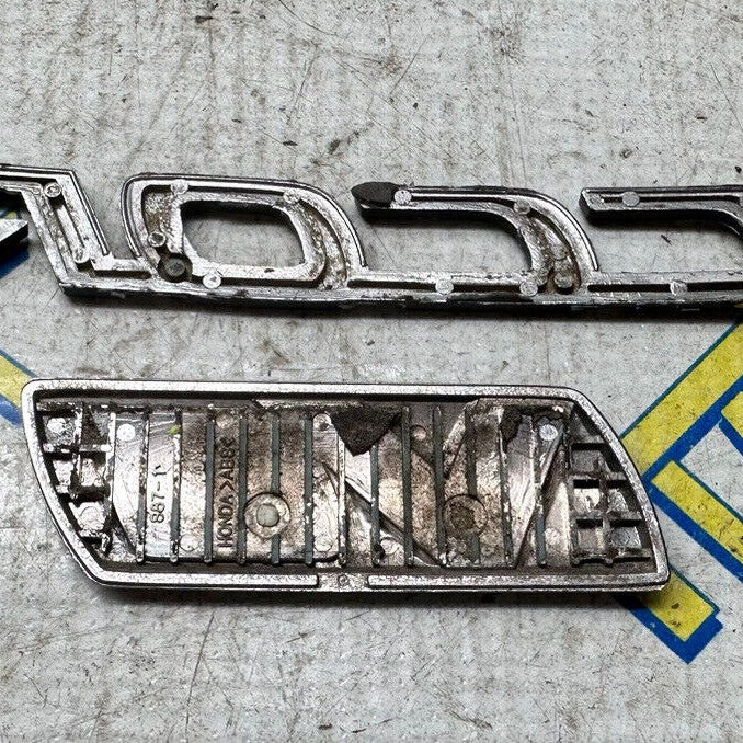 03-07 Honda Accord V6 Trunk Logo Badge Chrome Emblem 04 05 06 2007 sedan OEM