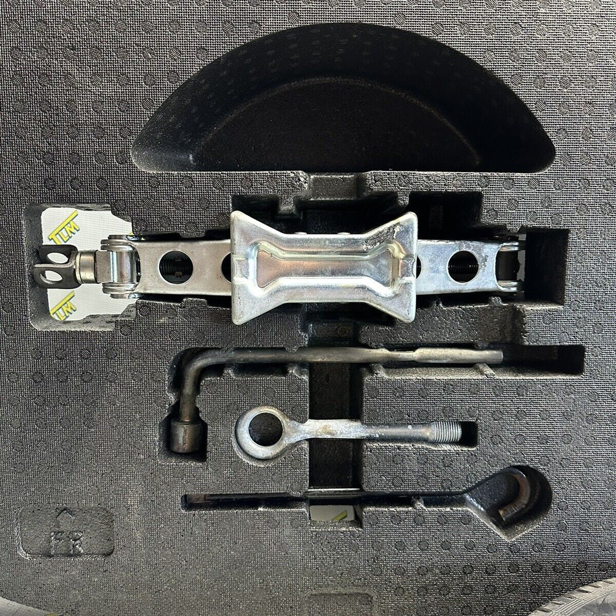 09-14 Acura TL Spare Tire Foam Tool Kit 2009 2010 2011 2012 2013 2014 Donut OEM