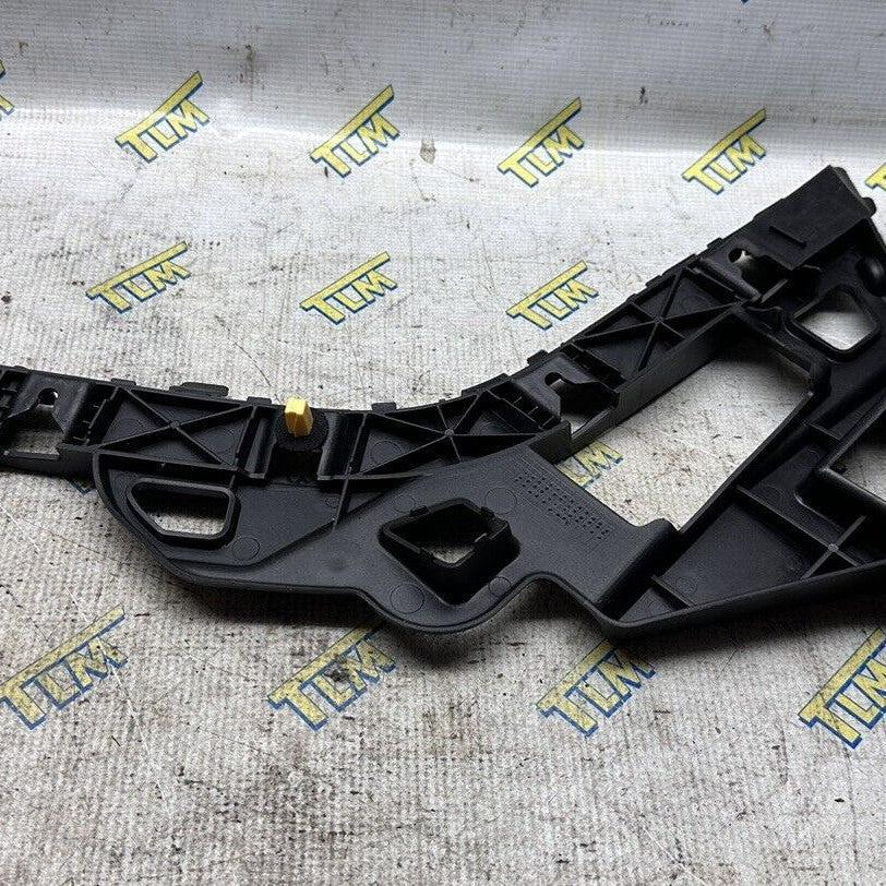 15-17 Hyundai Sonata DRIVER Spacer LEFT Bumper Bracket 2015 2016 2017 C2000 OEM