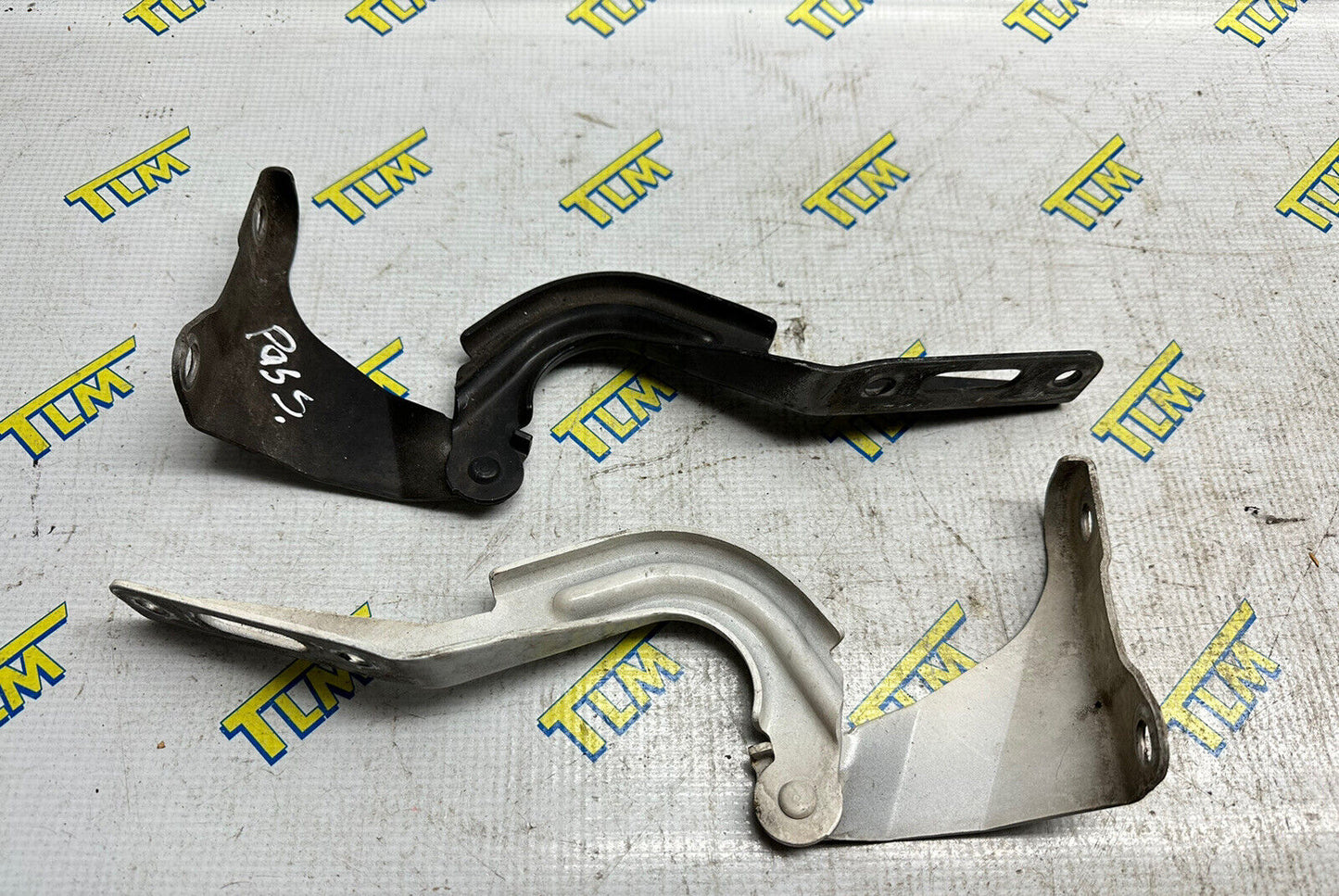 04-08 Acura TSX Hood Hinges Pair Left & Right 2004 2005 2006 2007 2008 05 06 OEM