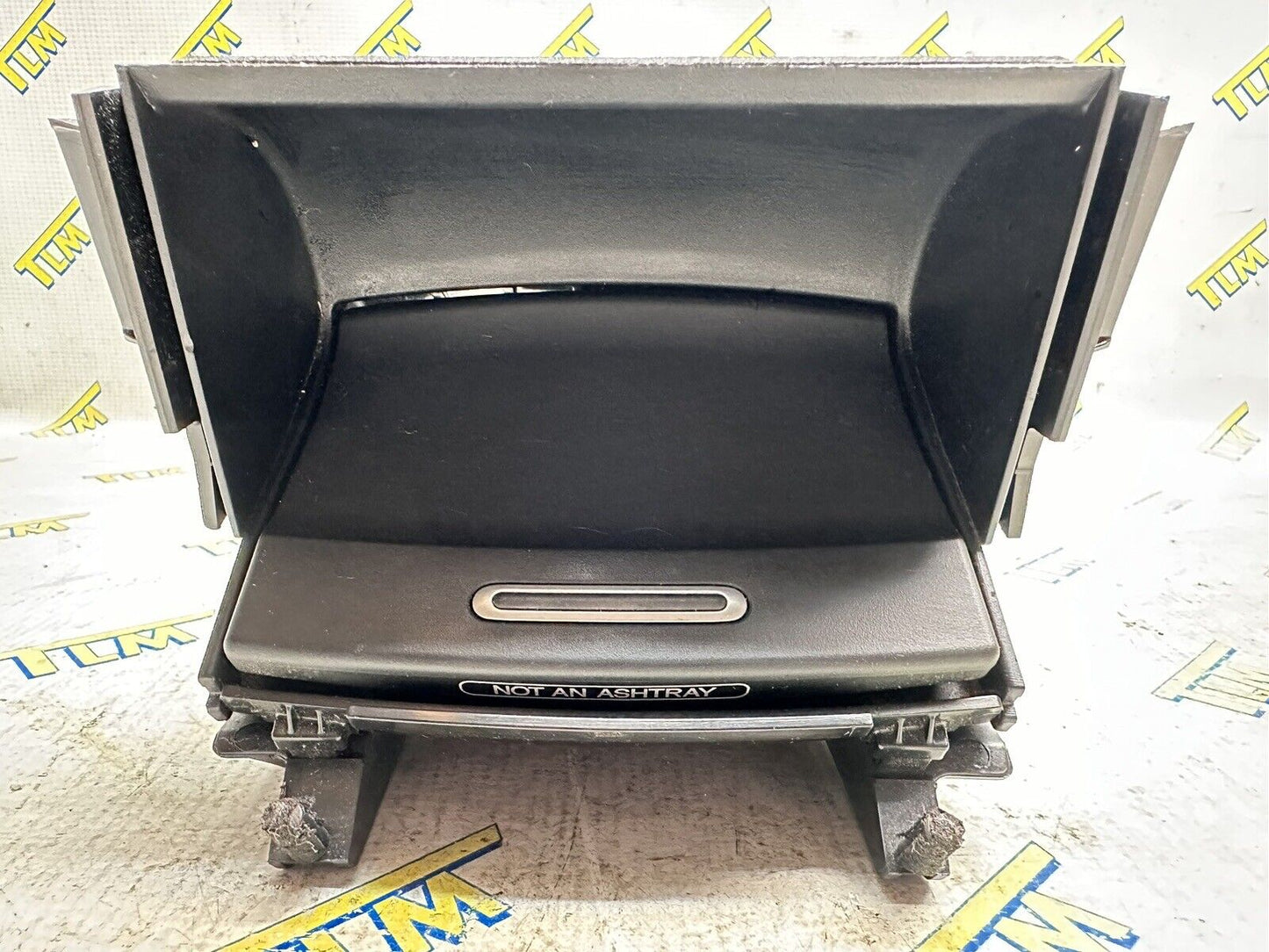 05-08 Acura RL Center Console Cubby Lower Not Ashtray 2005 2006 2007 2008 07 OEM