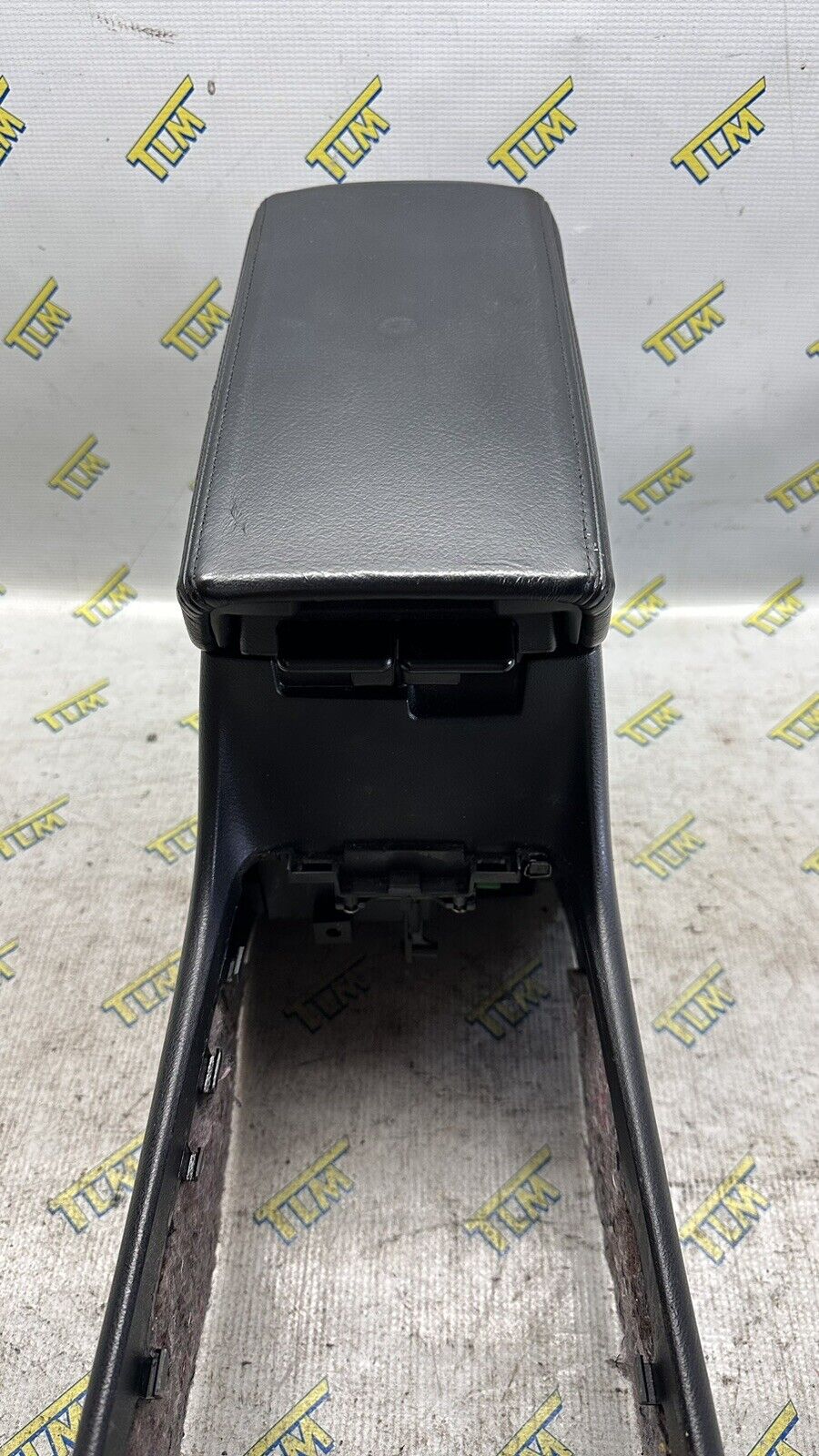 04-08 Acura TSX Arm Rest Center Console Tray Bin 2004 2005 2006 2007 2008 OEM