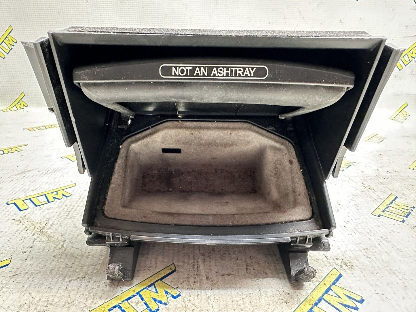 05-08 Acura RL Center Console Cubby Lower Not Ashtray 2005 2006 2007 2008 07 OEM