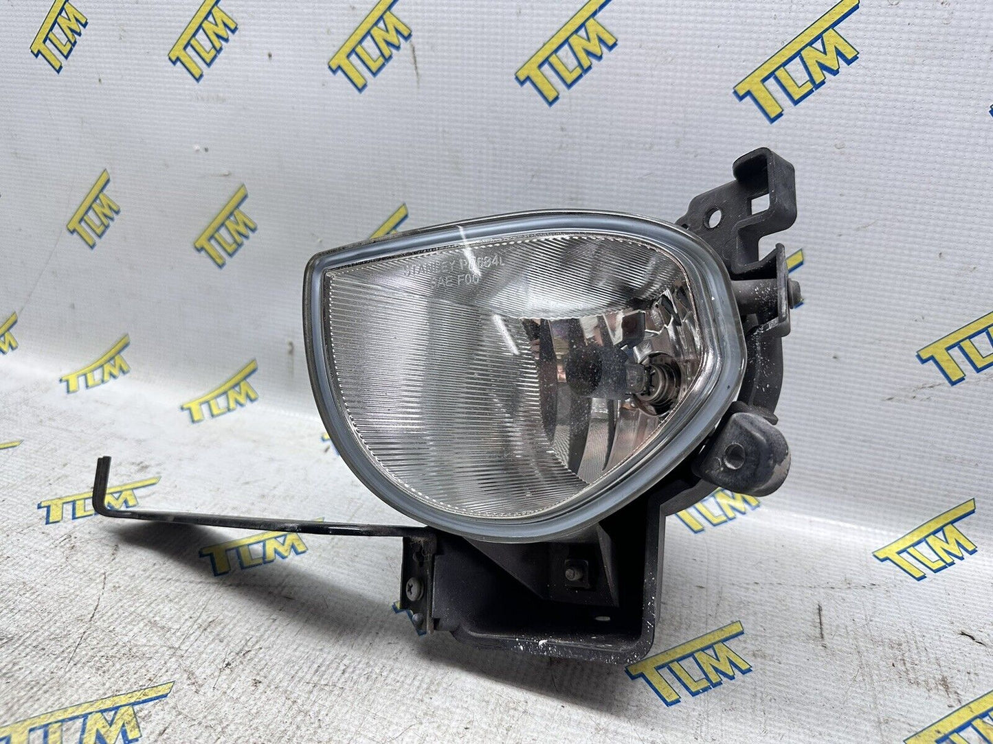 09-11 Acura TL Fog Light w Metal Bracket DRIVER LEFT 2009 2010 2011 10 OEM