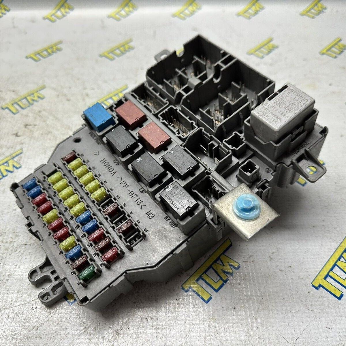 Acura TSX 2006 Interior Fuse Box MANUAL transmission 2.4 eng 06 Under Dash OEM