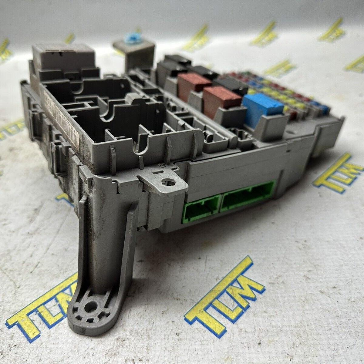 Acura TSX 2006 Interior Fuse Box MANUAL transmission 2.4 eng 06 Under Dash OEM